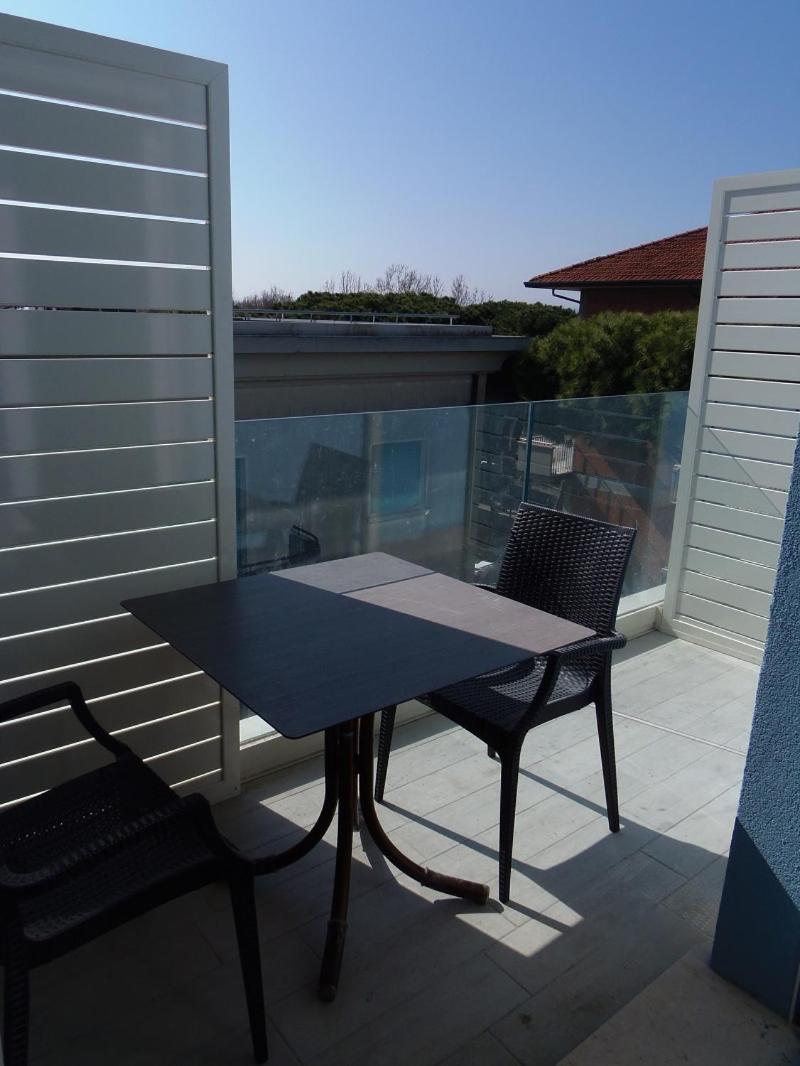 Residence Aries Cesenatico Exteriör bild