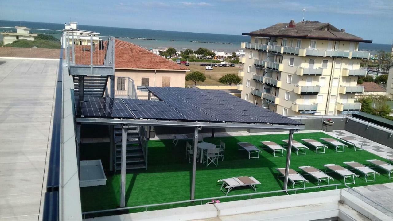 Residence Aries Cesenatico Exteriör bild